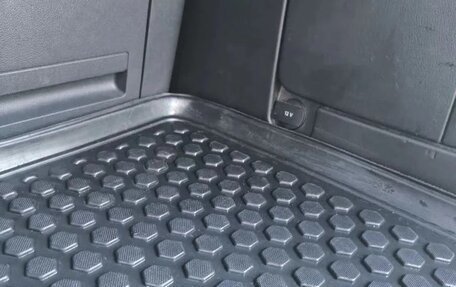 Volkswagen Multivan T6 рестайлинг, 2015 год, 2 750 000 рублей, 14 фотография