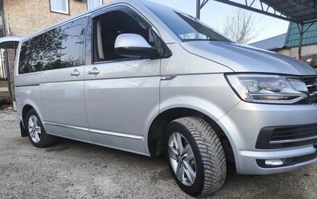 Volkswagen Multivan T6 рестайлинг, 2015 год, 2 750 000 рублей, 21 фотография