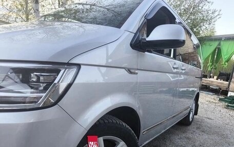 Volkswagen Multivan T6 рестайлинг, 2015 год, 2 750 000 рублей, 29 фотография
