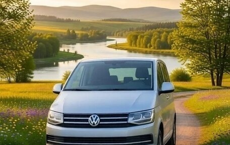 Volkswagen Multivan T6 рестайлинг, 2015 год, 2 750 000 рублей, 27 фотография