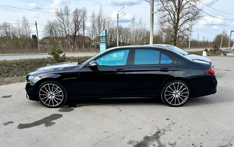 Mercedes-Benz E-Класс, 2020 год, 2 750 000 рублей, 10 фотография