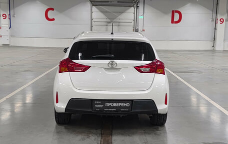 Toyota Auris II, 2013 год, 725 000 рублей, 7 фотография