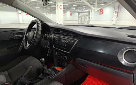 Toyota Auris II, 2013 год, 725 000 рублей, 13 фотография
