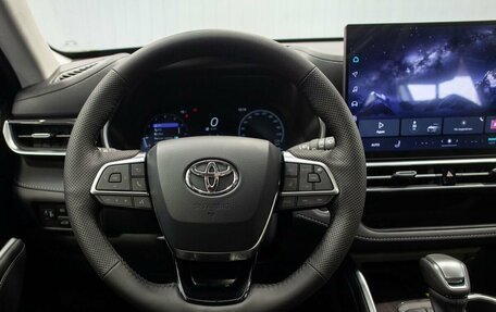 Toyota Highlander, 2026 год, 5 490 000 рублей, 21 фотография