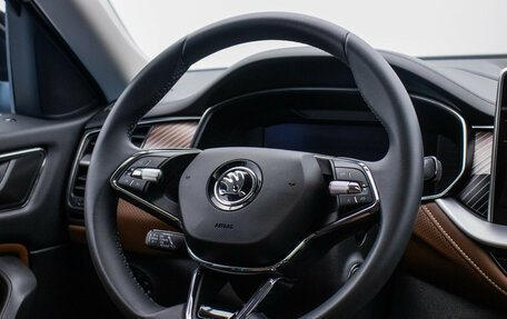 Skoda Kodiaq I, 2023 год, 4 640 000 рублей, 15 фотография