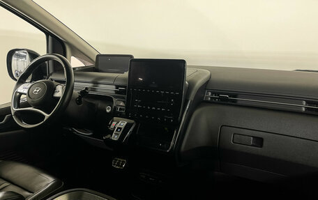 Hyundai Staria, 2022 год, 5 547 000 рублей, 9 фотография