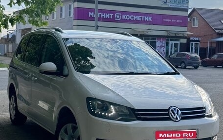 Volkswagen Sharan II, 2012 год, 1 200 000 рублей, 1 фотография