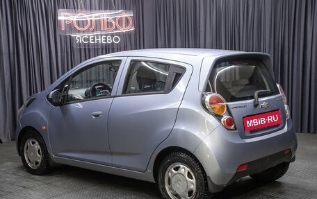 Chevrolet Spark III, 2011 год, 549 000 рублей, 7 фотография