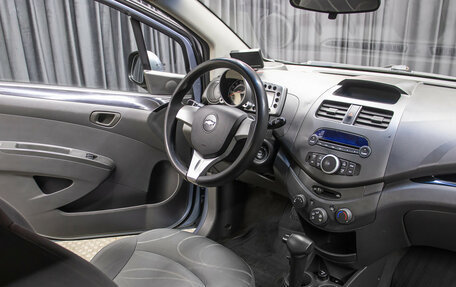 Chevrolet Spark III, 2011 год, 549 000 рублей, 13 фотография