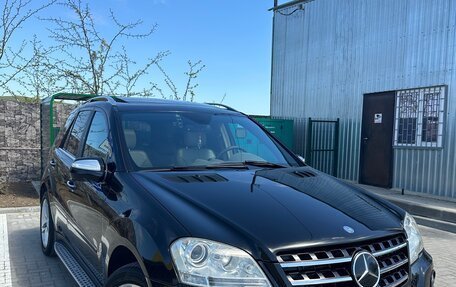 Mercedes-Benz M-Класс, 2009 год, 1 800 000 рублей, 4 фотография