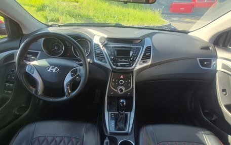Hyundai Elantra V, 2014 год, 920 000 рублей, 6 фотография