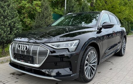 Audi e-tron I, 2019 год, 4 700 000 рублей, 2 фотография