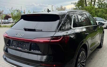 Audi e-tron I, 2019 год, 4 700 000 рублей, 5 фотография