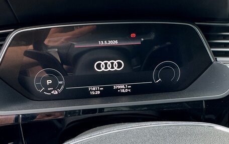 Audi e-tron I, 2019 год, 4 700 000 рублей, 10 фотография