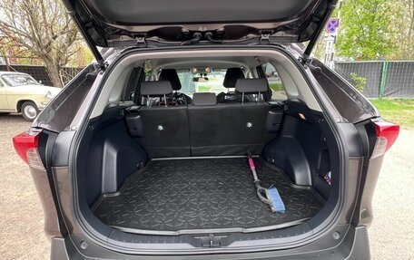 Toyota RAV4, 2020 год, 3 500 000 рублей, 12 фотография