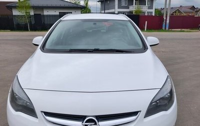 Opel Astra J, 2014 год, 900 000 рублей, 1 фотография