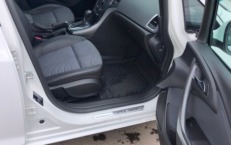 Opel Astra J, 2014 год, 900 000 рублей, 13 фотография
