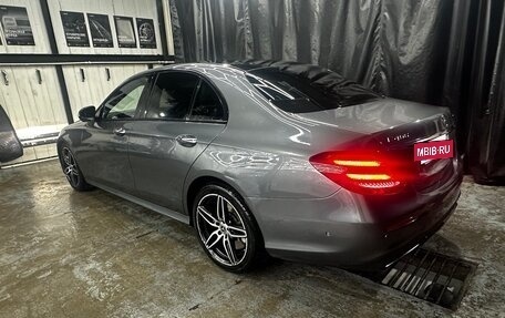 Mercedes-Benz E-Класс, 2017 год, 3 300 000 рублей, 9 фотография