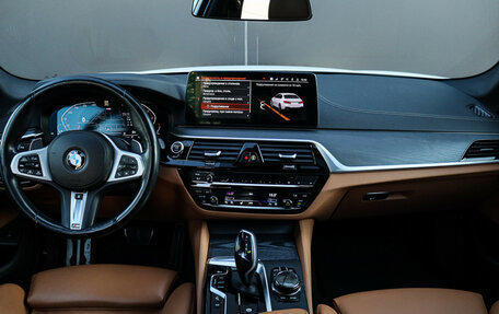 BMW 5 серия, 2021 год, 6 850 000 рублей, 10 фотография
