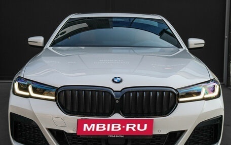 BMW 5 серия, 2021 год, 6 850 000 рублей, 2 фотография