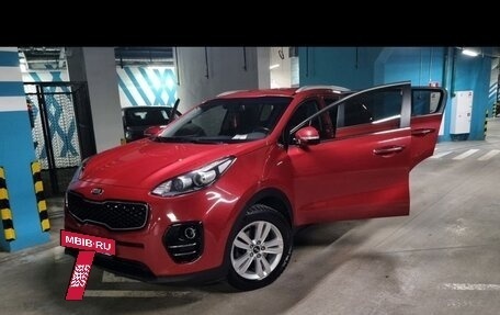 KIA Sportage IV рестайлинг, 2018 год, 2 200 000 рублей, 4 фотография