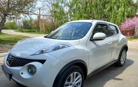 Nissan Juke II, 2014 год, 1 300 000 рублей, 2 фотография