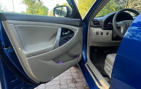 Toyota Camry, 2006 год, 1 050 000 рублей, 13 фотография