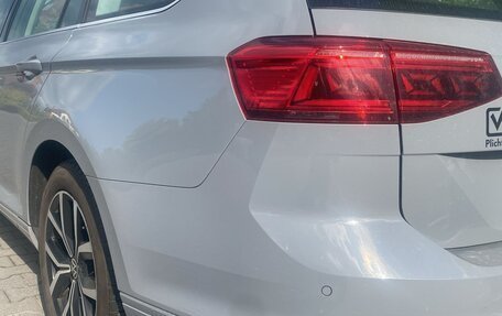 Volkswagen Passat B8 рестайлинг, 2022 год, 2 350 000 рублей, 4 фотография