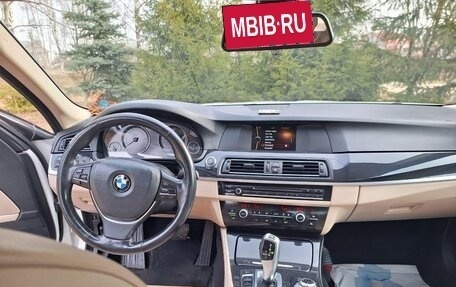 BMW 5 серия, 2013 год, 1 900 000 рублей, 2 фотография