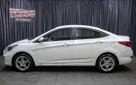 Hyundai Solaris II рестайлинг, 2011 год, 550 000 рублей, 8 фотография