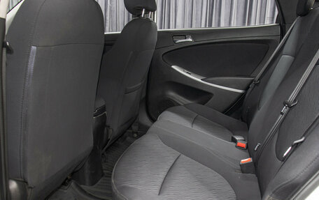 Hyundai Solaris II рестайлинг, 2011 год, 550 000 рублей, 12 фотография