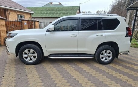 Toyota Land Cruiser Prado 150 рестайлинг 2, 2021 год, 5 800 000 рублей, 1 фотография