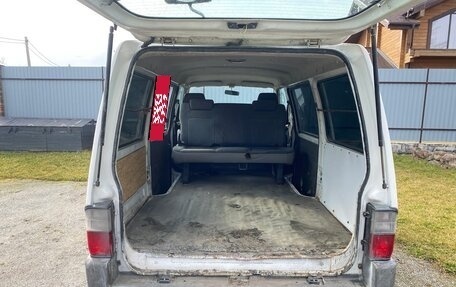 Mazda Bongo IV, 2000 год, 400 000 рублей, 5 фотография