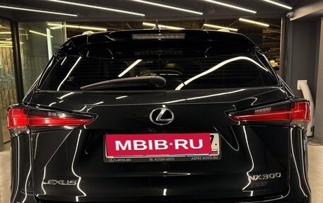 Lexus NX I, 2018 год, 4 300 000 рублей, 6 фотография