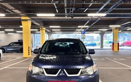 Mitsubishi Outlander III рестайлинг 3, 2008 год, 1 050 000 рублей, 2 фотография