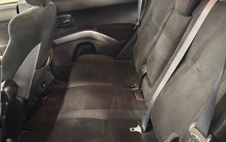 Mitsubishi Outlander III рестайлинг 3, 2008 год, 1 050 000 рублей, 15 фотография