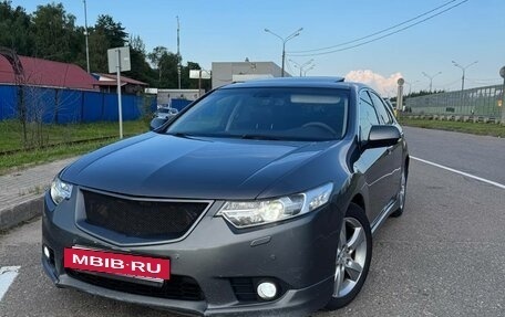 Honda Accord VIII рестайлинг, 2011 год, 2 фотография