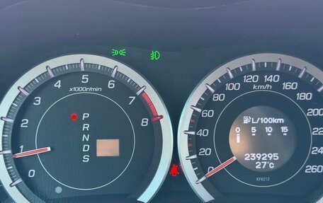 Honda Accord VIII рестайлинг, 2011 год, 31 фотография