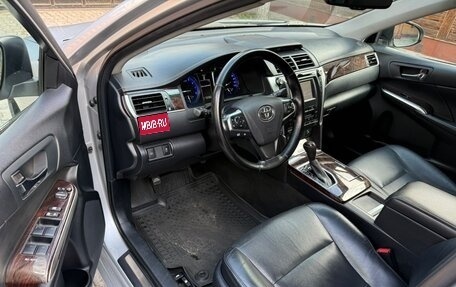 Toyota Camry, 2017 год, 2 350 000 рублей, 13 фотография