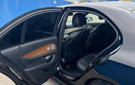 Mercedes-Benz E-Класс, 2018 год, 2 000 000 рублей, 8 фотография