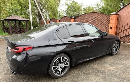 BMW 5 серия, 2018 год, 2 550 000 рублей, 3 фотография