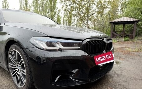 BMW 5 серия, 2018 год, 2 550 000 рублей, 8 фотография