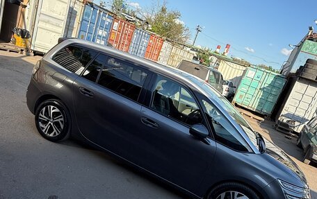 Citroen C4 Picasso II рестайлинг, 2018 год, 1 800 000 рублей, 4 фотография