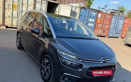 Citroen C4 Picasso II рестайлинг, 2018 год, 1 800 000 рублей, 3 фотография