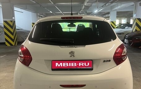 Peugeot 208 II, 2013 год, 700 000 рублей, 2 фотография