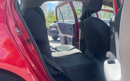 Toyota Yaris III рестайлинг, 2009 год, 511 000 рублей, 10 фотография