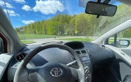 Toyota Yaris III рестайлинг, 2009 год, 511 000 рублей, 15 фотография