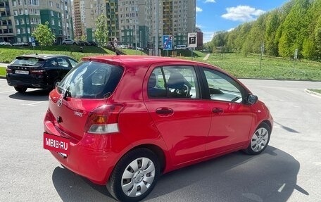 Toyota Yaris III рестайлинг, 2009 год, 511 000 рублей, 7 фотография