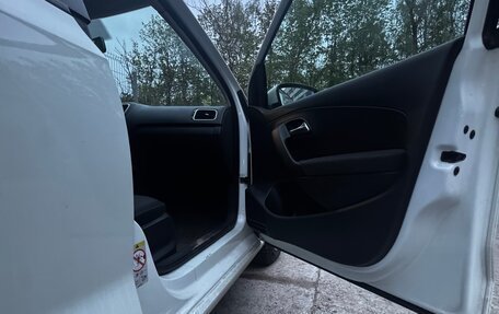Volkswagen Polo VI (EU Market), 2017 год, 1 400 000 рублей, 8 фотография