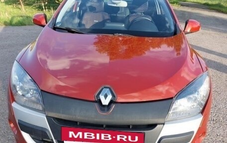 Renault Megane III, 2011 год, 1 099 000 рублей, 2 фотография